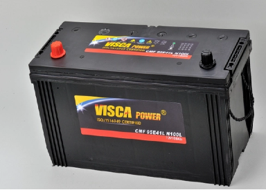 車の心臓部を理解する: 自動車バッテリーがどのように電力を供給するか